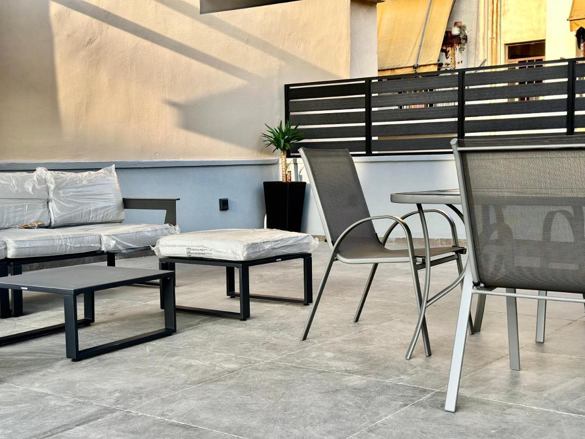 T&T Luxury Apartments - Rooftop Jacuzzi Athen Exterior foto